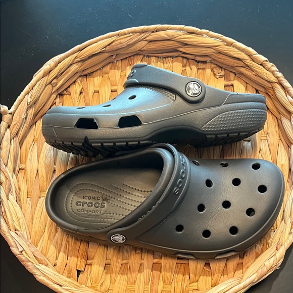 CROCS Comfort Clogs - Dark Gray - Picture 5 of 8